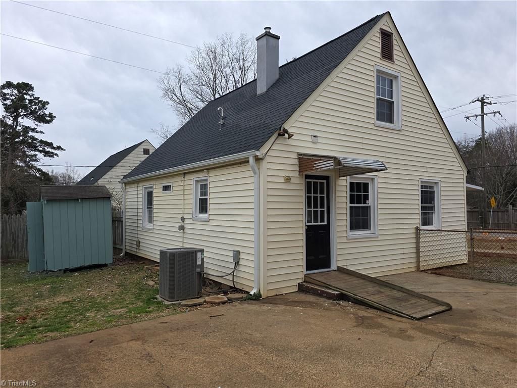 Photo of 3311 Heitman Drive, Winston-Salem, NC 27107 (MLS # 1207035)