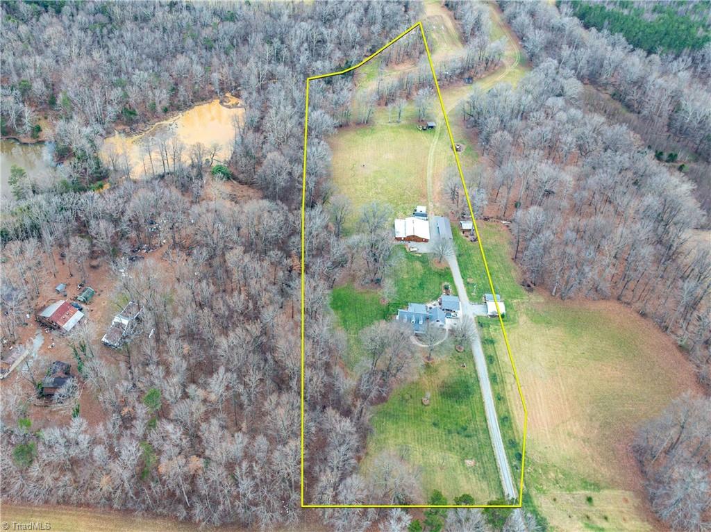 7340 Old Country Lane