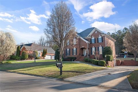 Single Family Residence in Clemmons NC 1849 Curraghmore Road.jpg