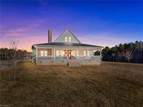 Homes For Sale - 2120 Gold Knob Road<br/> Salisbury, NC 28146