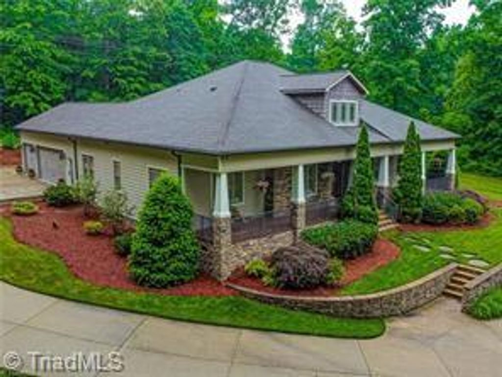 Photo of 397 Curry Road, High Point, NC 27265 (MLS # 1189628)