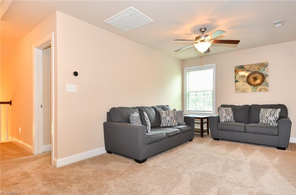 Durham, North Carolina 27712, United States, 4 Bedrooms Bedrooms, ,4 BathroomsBathrooms,Residential,Active,205903