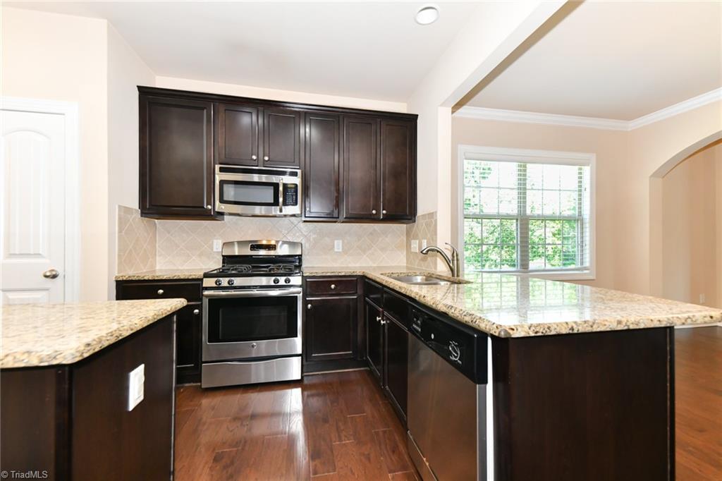 Durham, North Carolina 27712, United States, 4 Bedrooms Bedrooms, ,4 BathroomsBathrooms,Residential,Active,205903