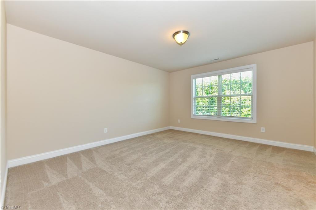 Durham, North Carolina 27712, United States, 4 Bedrooms Bedrooms, ,4 BathroomsBathrooms,Residential,Active,205903