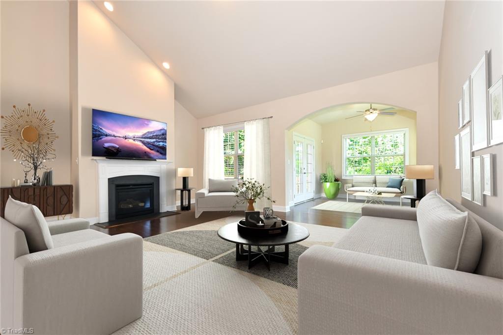 Durham, North Carolina 27712, United States, 4 Bedrooms Bedrooms, ,4 BathroomsBathrooms,Residential,Active,205903