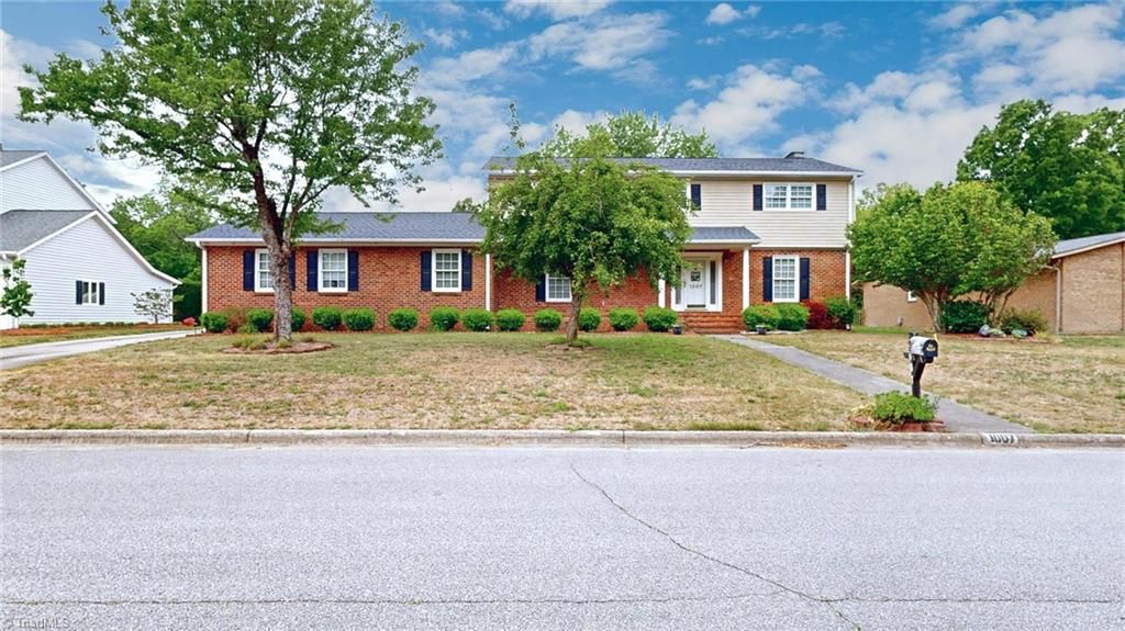 Photo of 1007 Shalimar Drive, High Point, NC 27262 (MLS # 1219096)