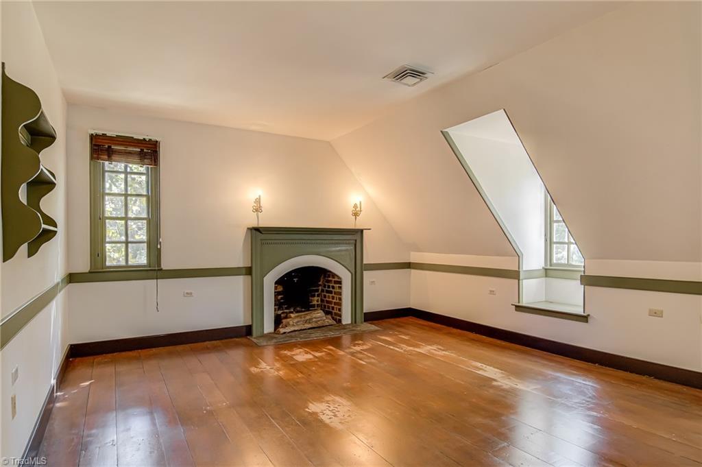 Winston-Salem, North Carolina 27106, United States, 5 Bedrooms Bedrooms, ,6 BathroomsBathrooms,Residential,Active,225502