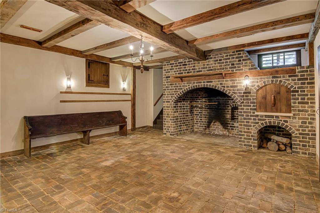 Winston-Salem, North Carolina 27106, United States, 5 Bedrooms Bedrooms, ,6 BathroomsBathrooms,Residential,Active,225502