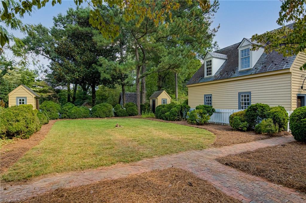 Winston-Salem, North Carolina 27106, United States, 5 Bedrooms Bedrooms, ,6 BathroomsBathrooms,Residential,Active,225502