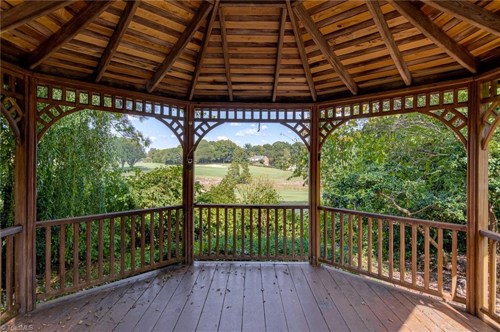 Winston-Salem, North Carolina 27106, United States, 5 Bedrooms Bedrooms, ,6 BathroomsBathrooms,Residential,Active,225502