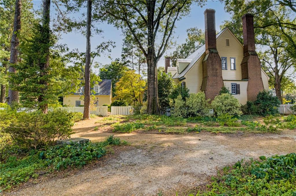 Winston-Salem, North Carolina 27106, United States, 5 Bedrooms Bedrooms, ,6 BathroomsBathrooms,Residential,Active,225502