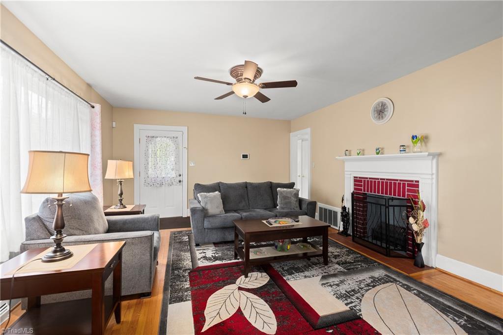 328 Belvue Drive, Mount Airy, North Carolina image 6