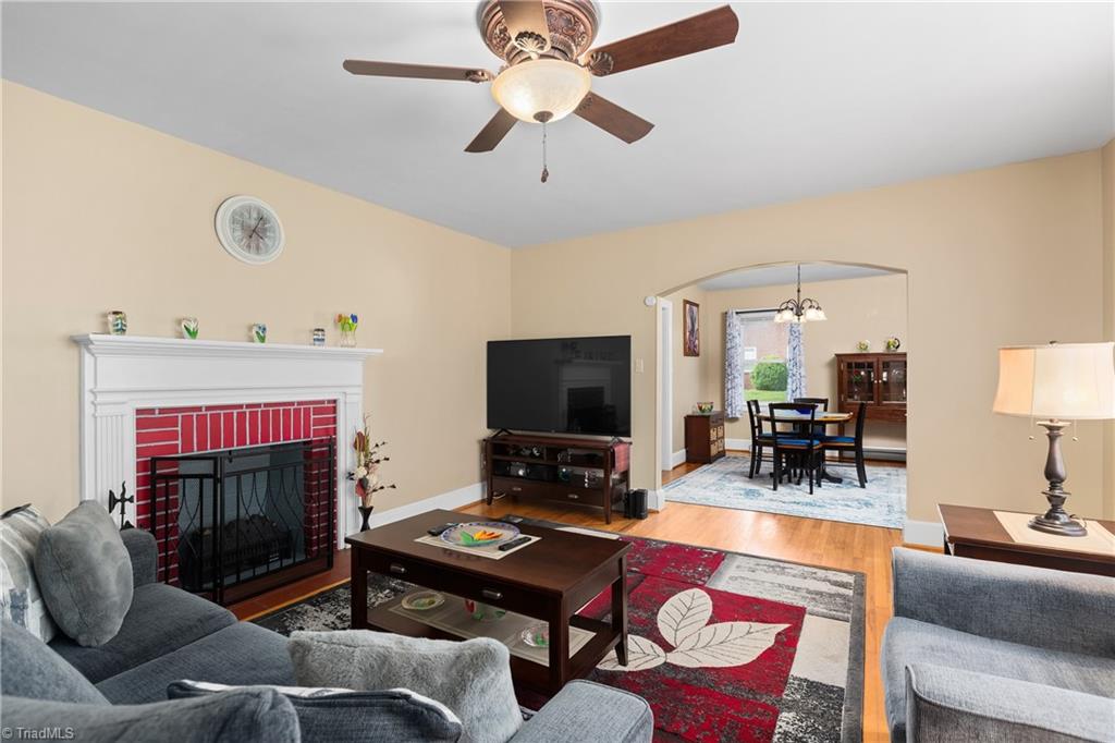 328 Belvue Drive, Mount Airy, North Carolina image 5
