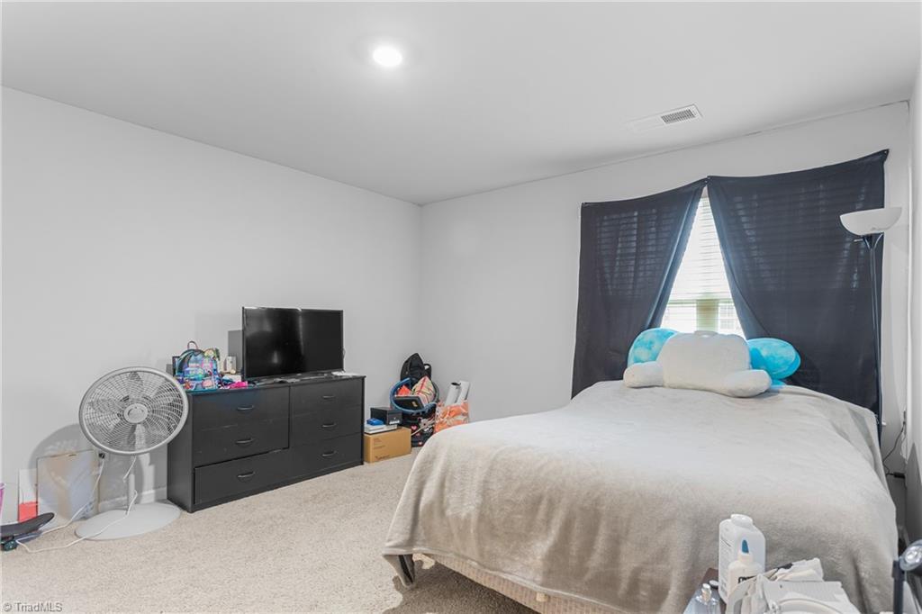 6849 Keeneland Drive, Whitsett, North Carolina image 21