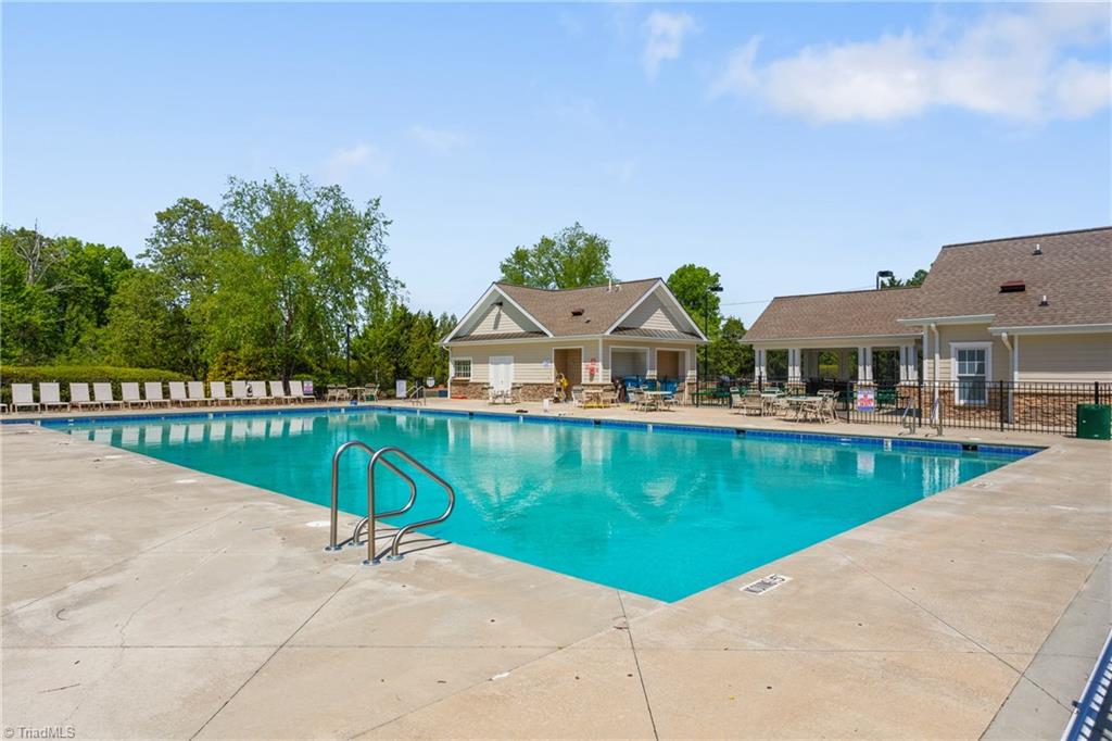 6849 Keeneland Drive, Whitsett, North Carolina image 34