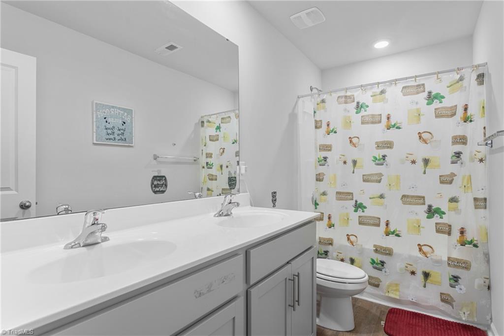 6849 Keeneland Drive, Whitsett, North Carolina image 23