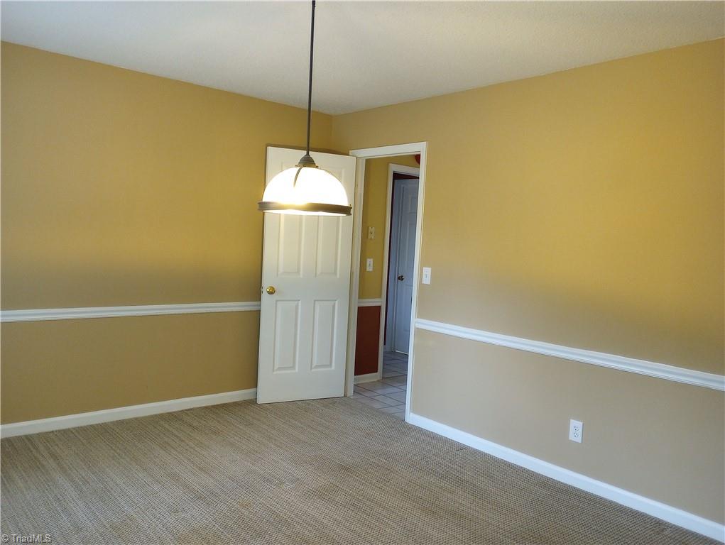 6302 River Hills Drive, Greensboro, North Carolina image 27