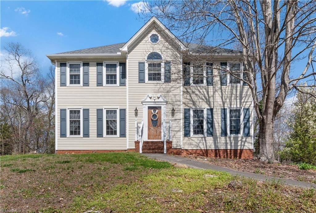 Photo of 1171 Bent Grass Lane, Winston-Salem, NC 27127 (MLS # 1212761)