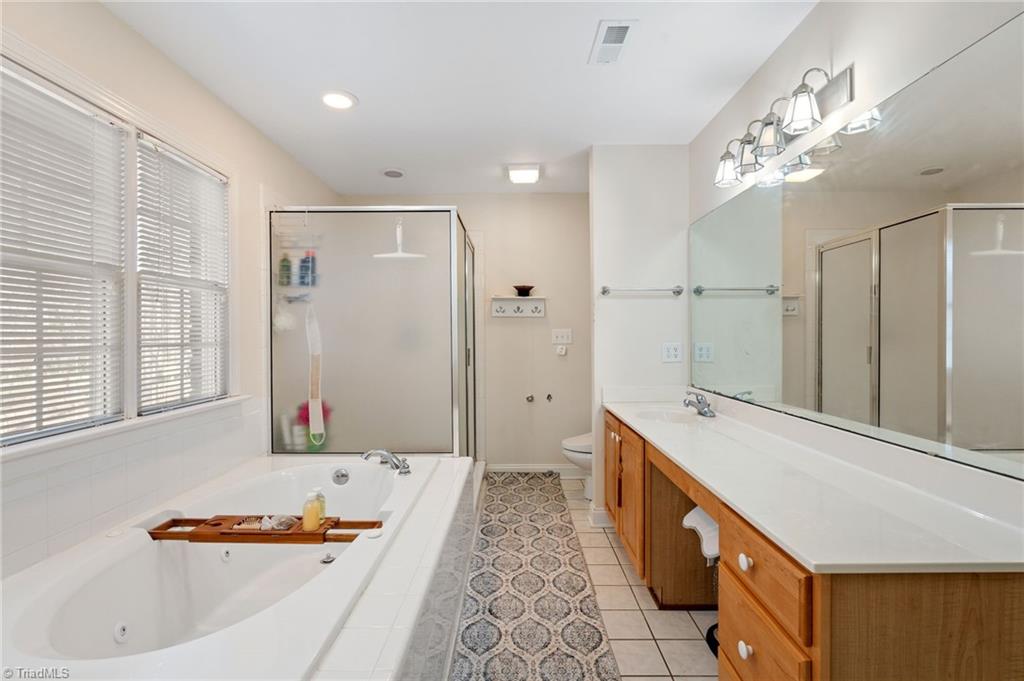 1799 Ridge Oaks Drive, Oak Ridge, North Carolina image 35