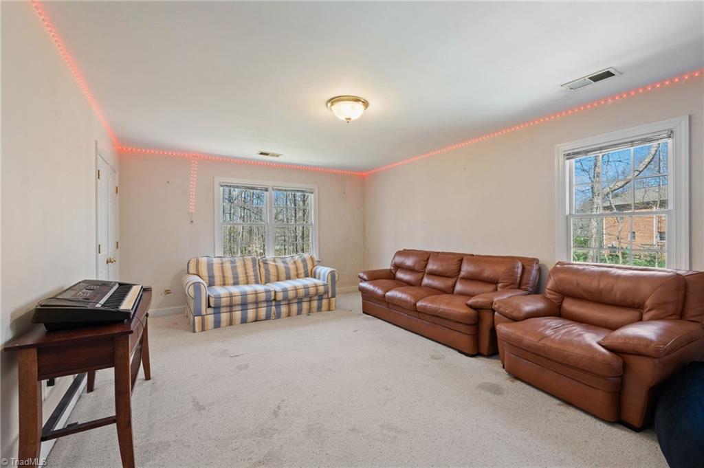 1799 Ridge Oaks Drive, Oak Ridge, North Carolina image 42