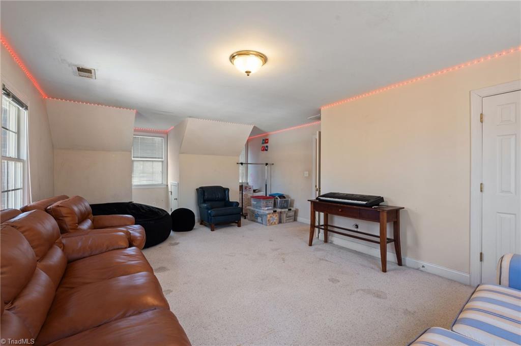 1799 Ridge Oaks Drive, Oak Ridge, North Carolina image 44