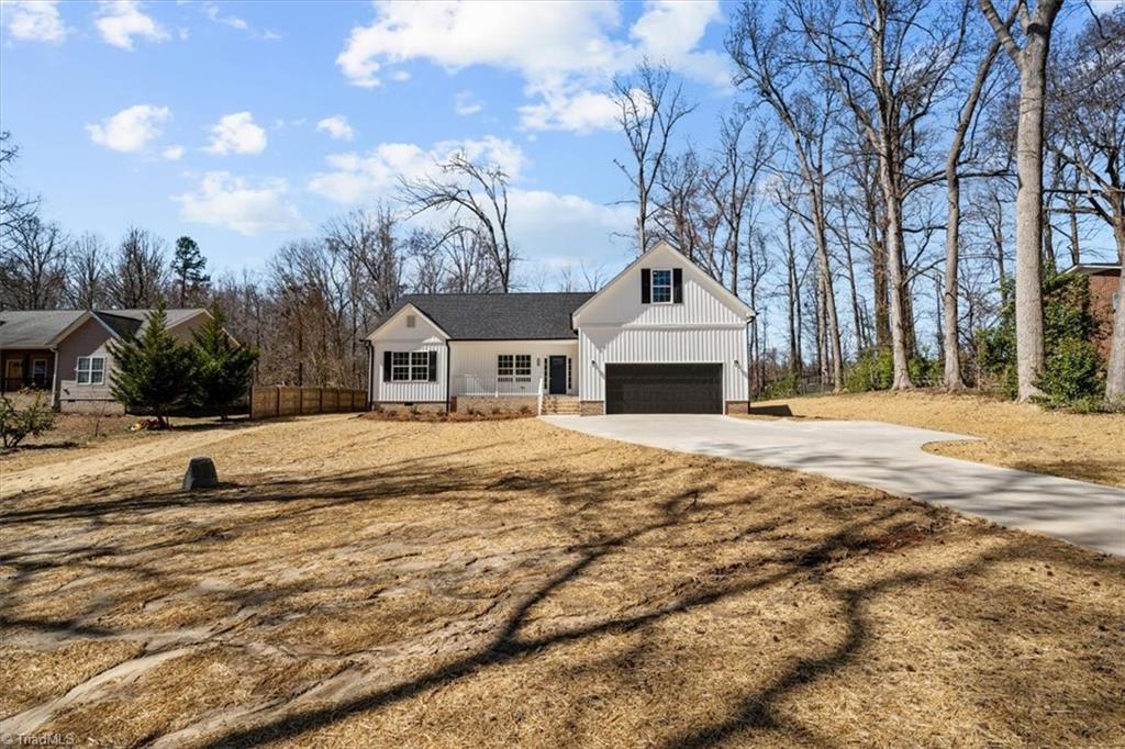 3819 Edgewood Terrace Road