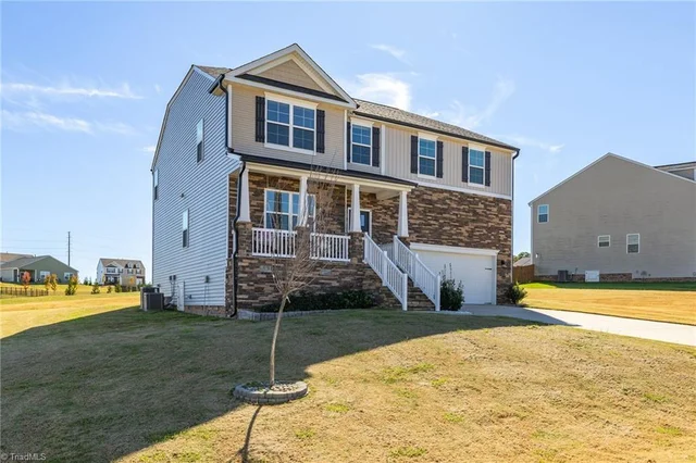 8500 Cripplegate Trace, photo 3 of 46