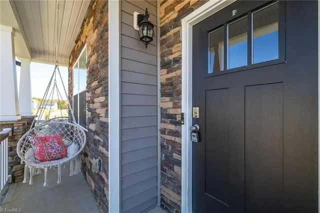 8500 Cripplegate Trace, photo 4 of 46
