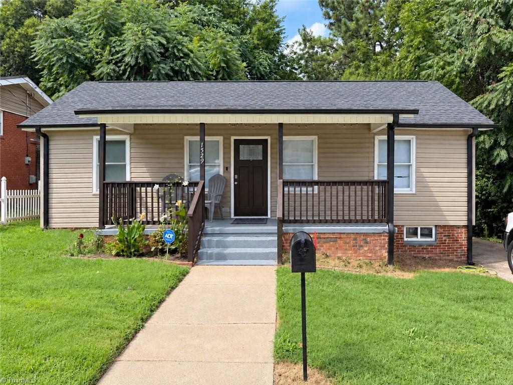 Photo of 1529 Fitch Street, Winston-Salem, NC 27107 (MLS # 1233229)