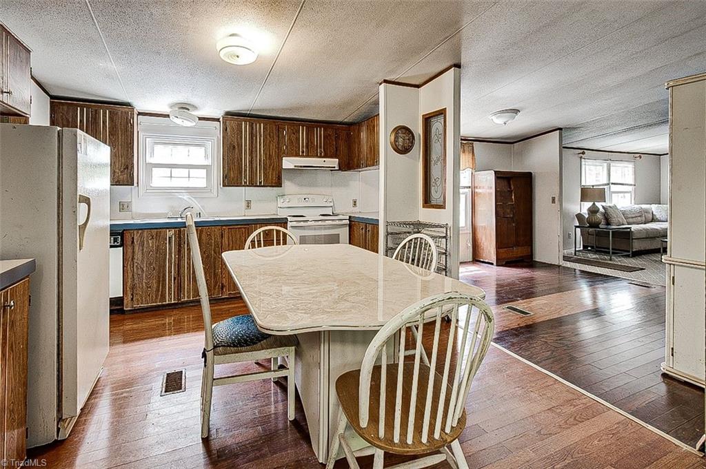 181 Emerson Cook Road, Pittsboro, North Carolina image 11