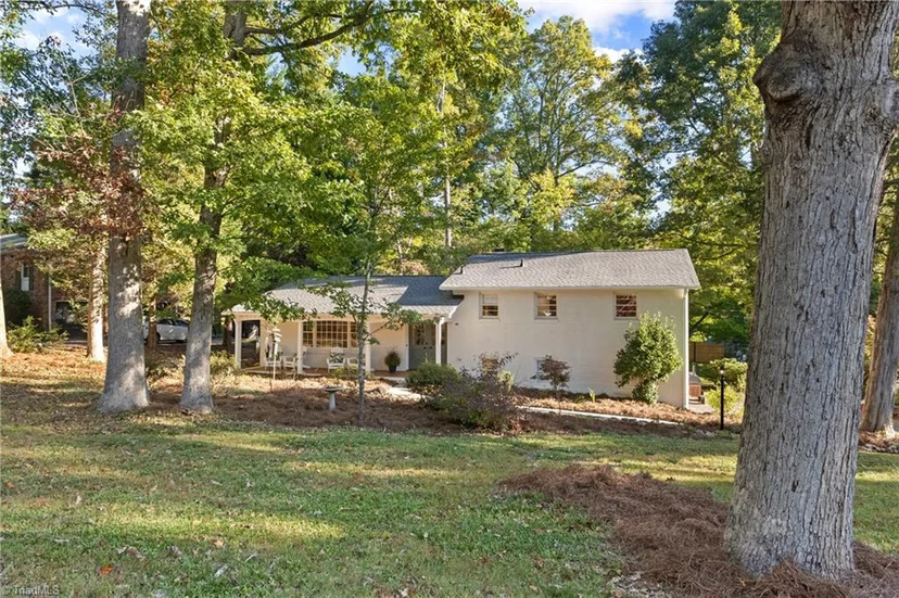 650 Brentwood Court, photo 1 of 48