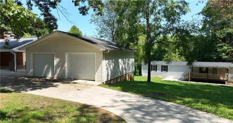 A home in North Wilkesboro