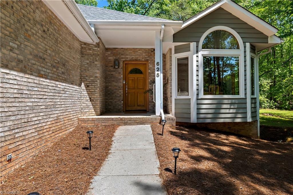625 Trotters Ridge Lane, Kernersville, North Carolina image 2