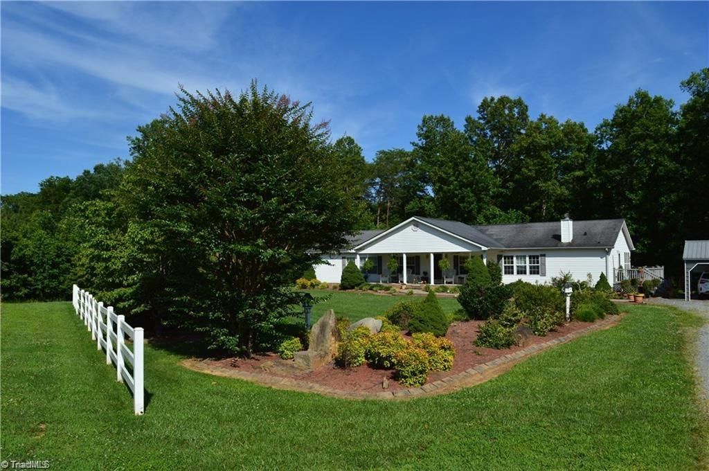Photo of 2631 Price Grange Road, Eden, NC 27288 (MLS # 1208726)