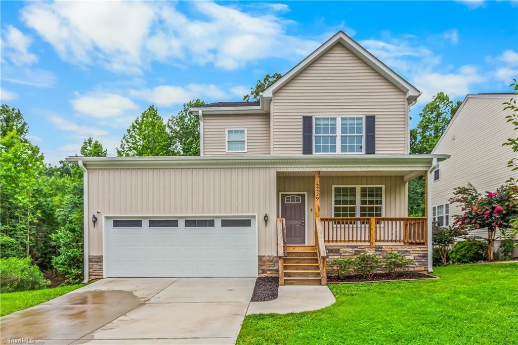 2529 Fiddlers Glenn Drive, Winston-salem, NC, 27127