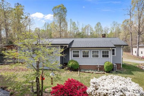 Homes For Sale - 6579 Nc Highway 87 St<br/> Graham, NC 27253