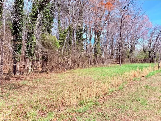 00 Ponderosa Road, photo 3 of 11