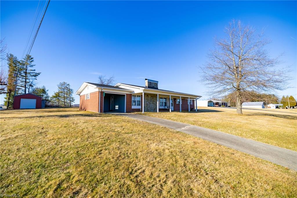 7533 Glade Valley Road, Ennice, North Carolina image 32