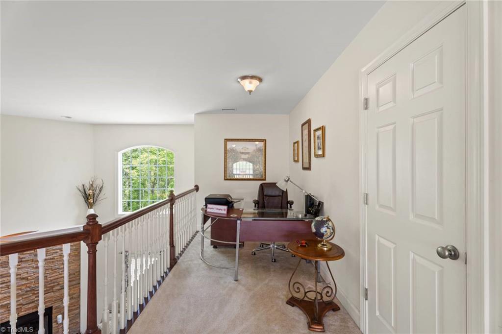 Winston-Salem, North Carolina 27105, United States, 4 Bedrooms Bedrooms, ,3 BathroomsBathrooms,Residential,Active,230602