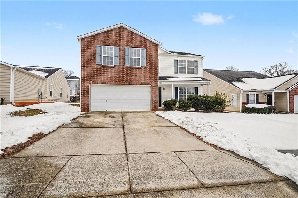 Photo of 3904 Whispering Willows Drive, Greensboro, NC 27406 (MLS # 1208219)