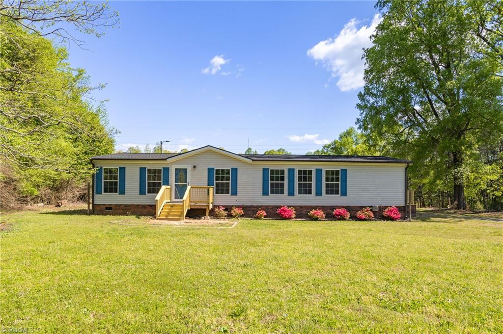 338 W Steeple Chase Road, Greensboro, North Carolina image 1