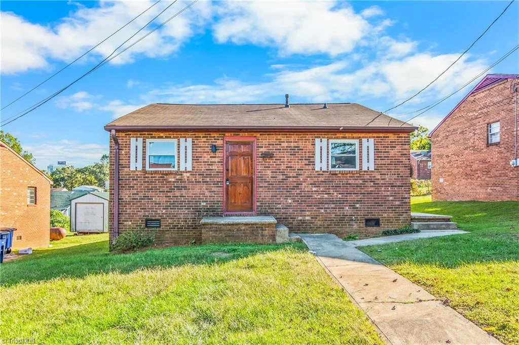 1118 W 13th Street