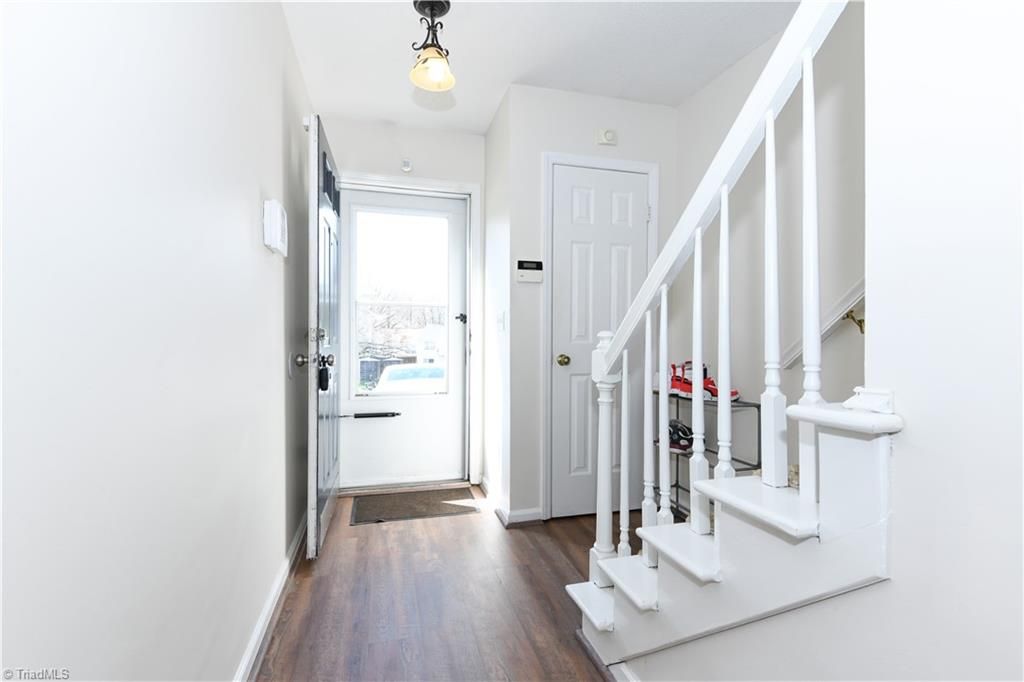 Photo of 915 Shelby Drive #E, Greensboro, NC 27409 (MLS # 1212040)