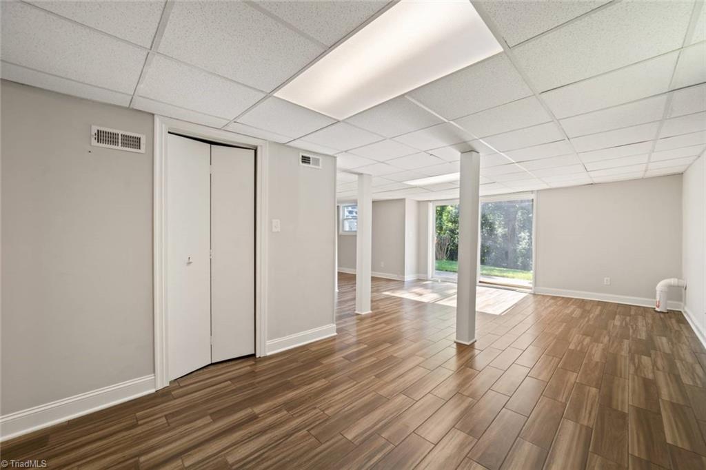 Winston-Salem, North Carolina 27103, United States, 3 Bedrooms Bedrooms, ,3 BathroomsBathrooms,Residential,Active,153981