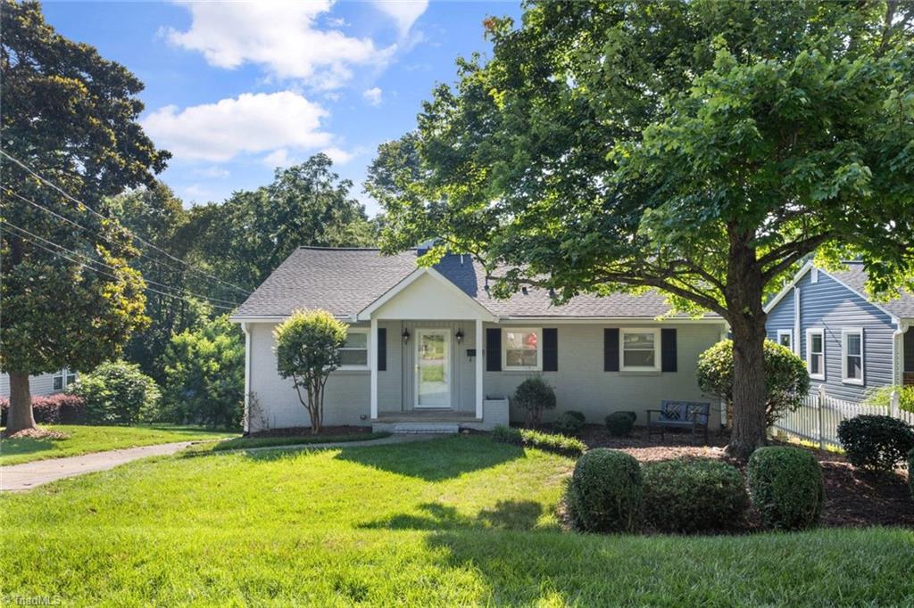 Winston-Salem, North Carolina 27103, United States, 3 Bedrooms Bedrooms, ,3 BathroomsBathrooms,Residential,Active,153981