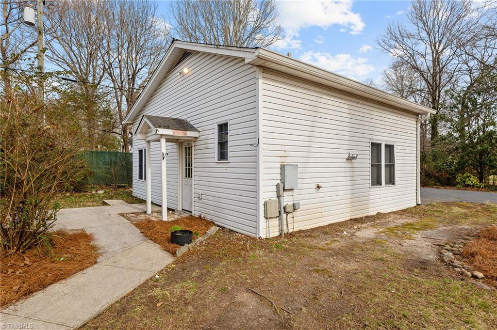 1837 Shamrock Drive, Burlington, North Carolina image 28