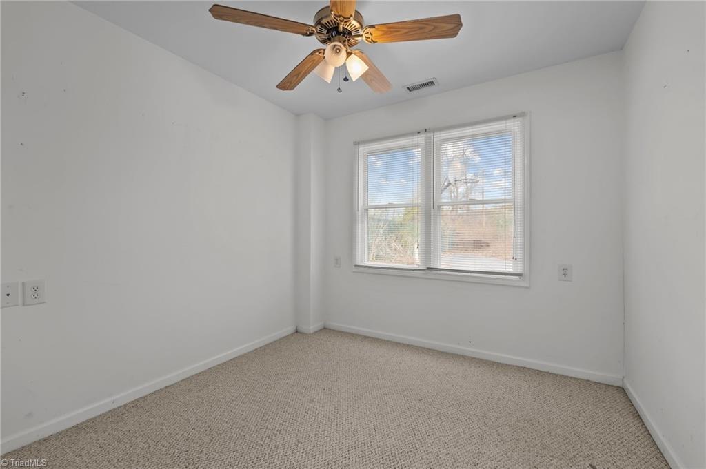 1837 Shamrock Drive, Burlington, North Carolina image 32