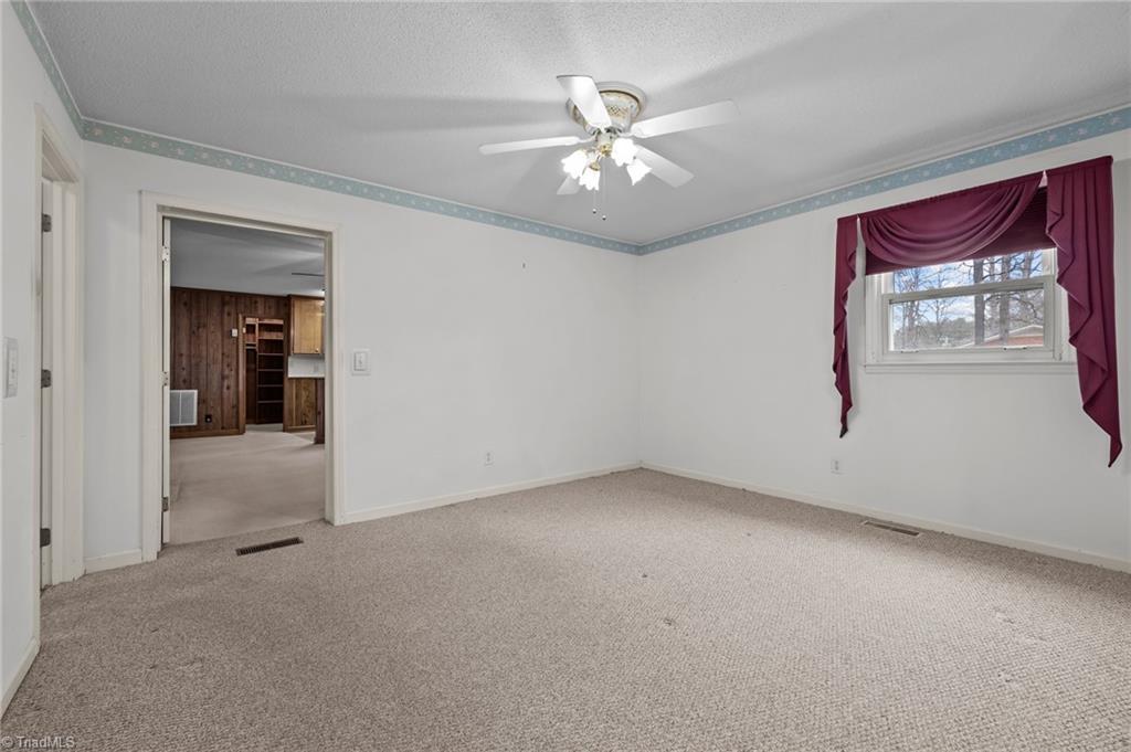 1837 Shamrock Drive, Burlington, North Carolina image 12