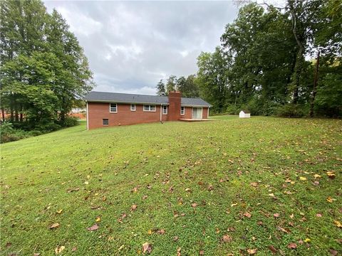 A home in Mount Airy