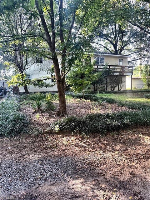 Homes For Sale - 6468 Hampton Road<br/> Clemmons, NC 27012